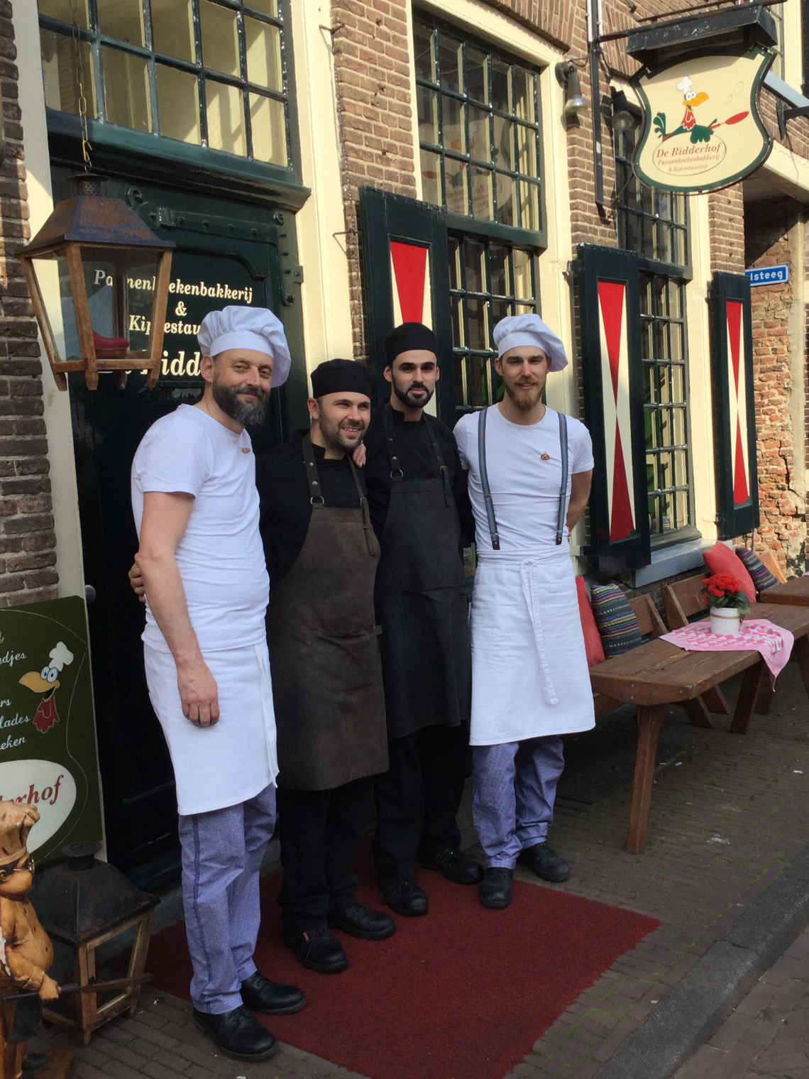 Restaurant de Ridderhof. Heerlijke Buren